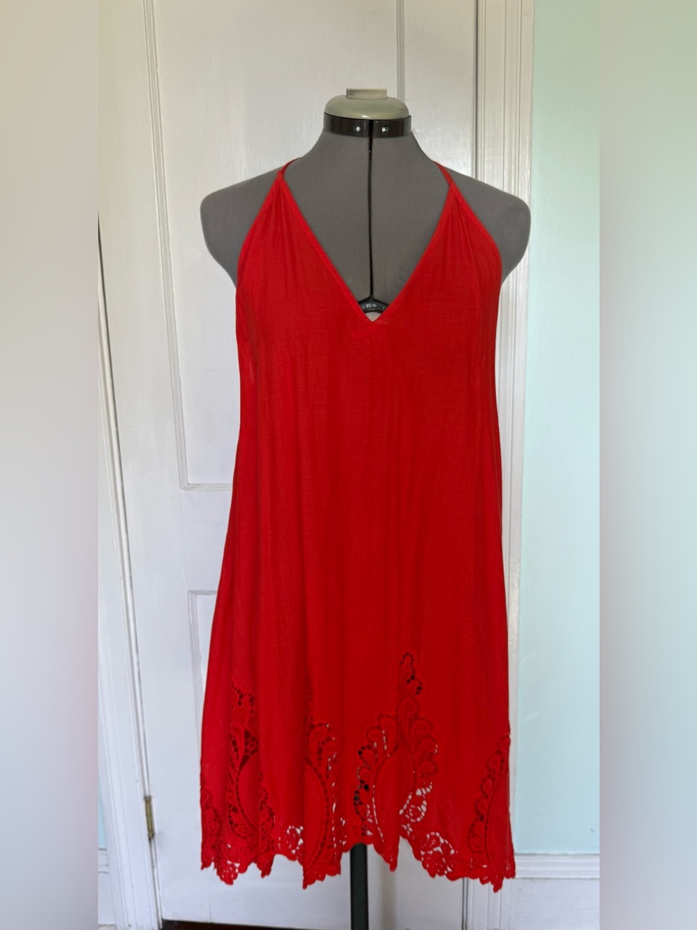 Red Halter V-Neck Lace Hem Dress